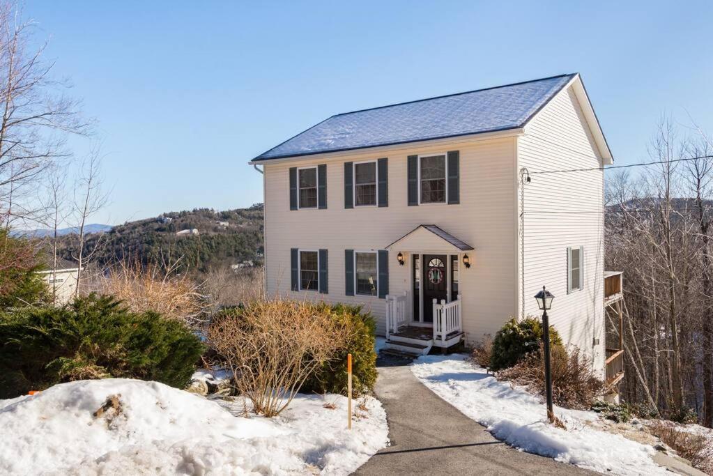 Fun & Fabulous Getaway Villa Gilford Exterior photo