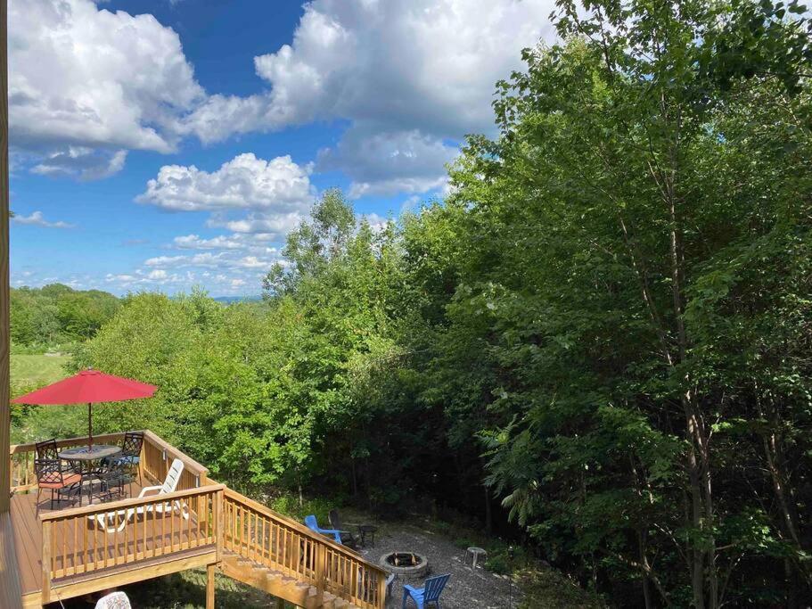 Fun & Fabulous Getaway Villa Gilford Exterior photo