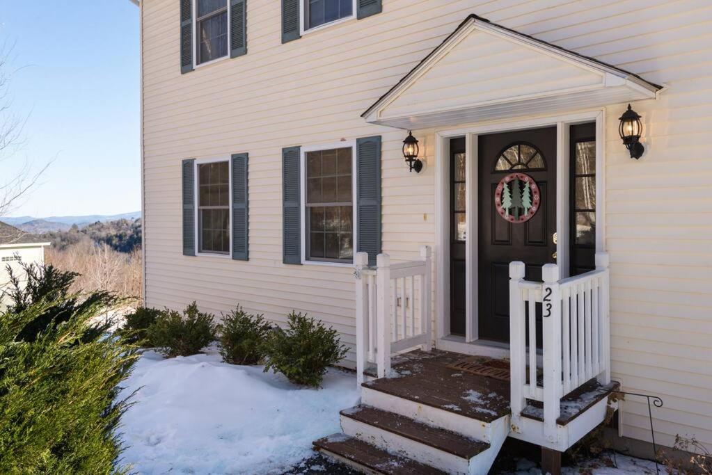 Fun & Fabulous Getaway Villa Gilford Exterior photo